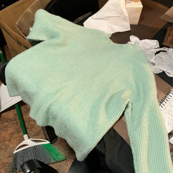 DRESSES-TOPS - Picture 14 of 15